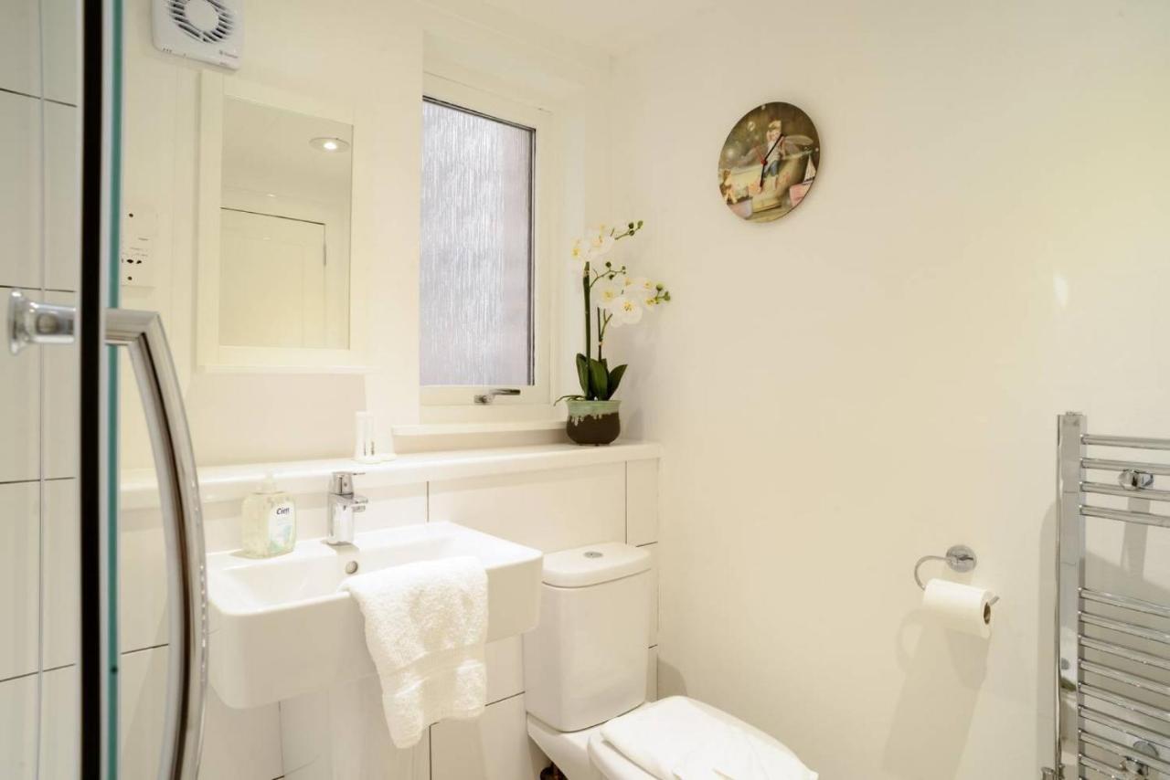 Altido Lovely Apartment For 4 With Free Parking Edinburgh Exterior foto